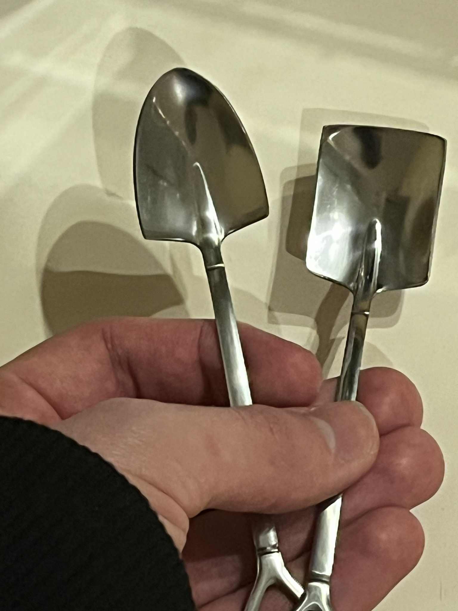 Zestaw 2 sztućców z motywem narzędzi