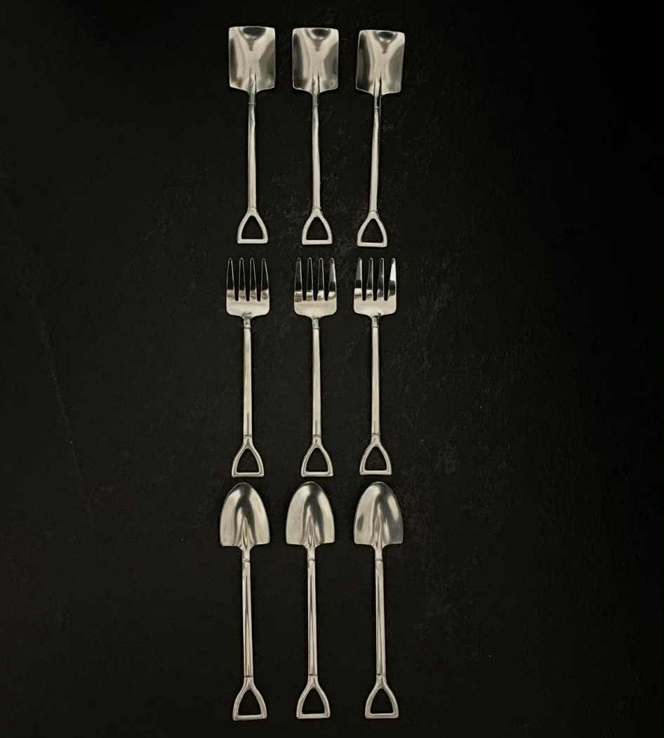 Zestaw 9 sztućców z motywem narzędzi